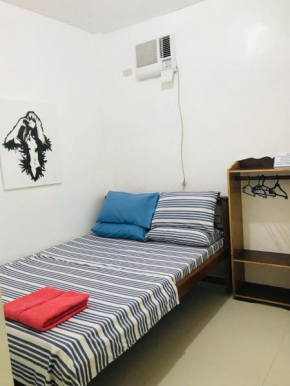 Queen's Room Rental 3